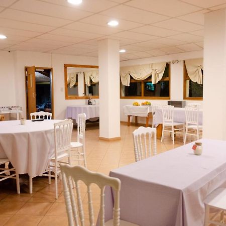 Hosteria La Farfalla Chos Malal Kültér fotó