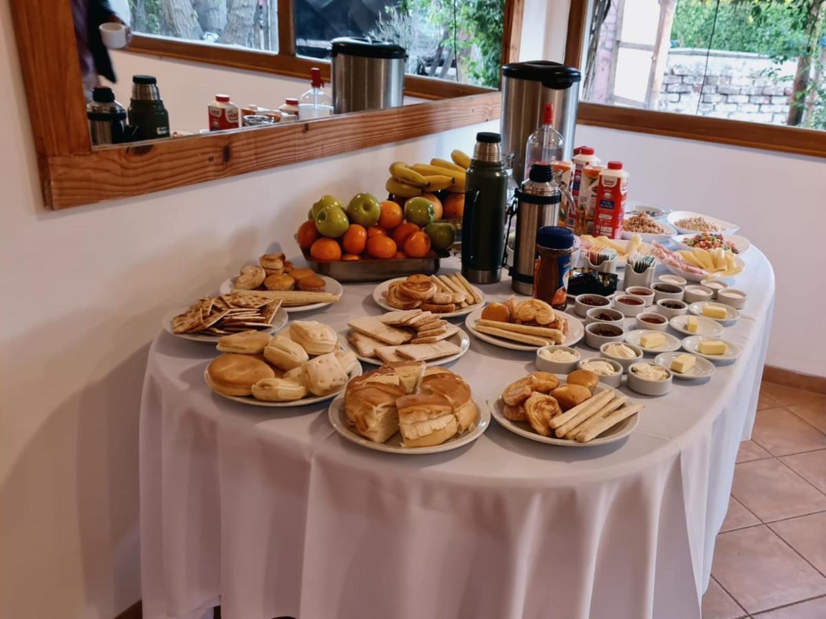 Hosteria La Farfalla Chos Malal Kültér fotó