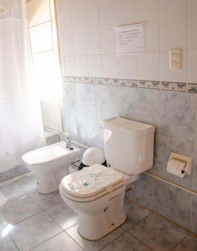 Hosteria La Farfalla Chos Malal Kültér fotó